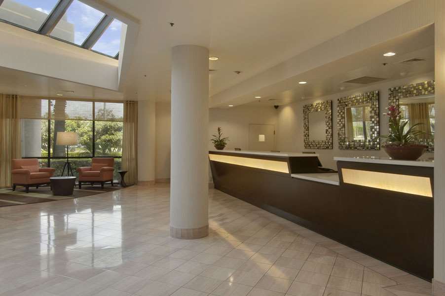 Embassy Suites By Hilton Irvine Orange County Airport İç mekan fotoğraf
